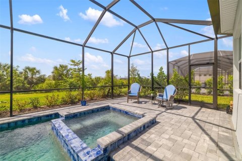 House in WELLEN PARK in Venice, Florida 4 bedrooms, 220.55 sq.m. № 1613178 - photo 25
