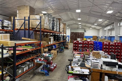 Propiedad comercial en alquiler en Ocala, Florida № 2097384 - foto 3