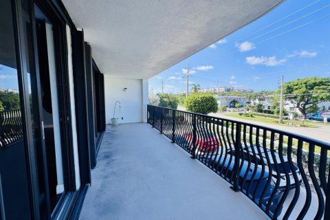Copropriété à vendre à South Palm Beach, Floride: 3 chambres, 192.31 m2 № 2428424 - photo 26
