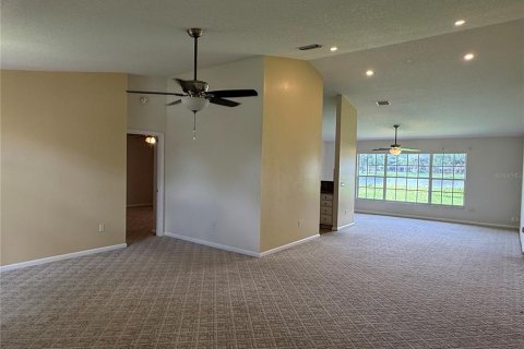 Villa ou maison à vendre à Ocala, Floride: 3 chambres, 161.28 m2 № 2199780 - photo 5