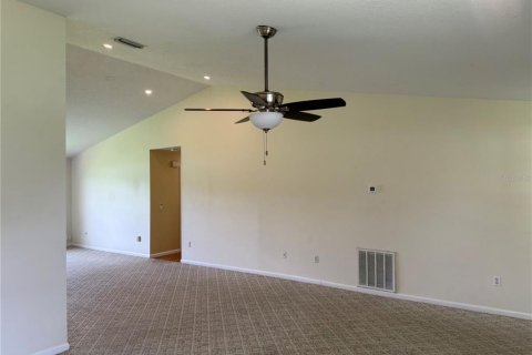 Villa ou maison à vendre à Ocala, Floride: 3 chambres, 161.28 m2 № 2199780 - photo 8