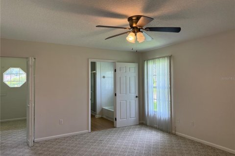 Villa ou maison à vendre à Ocala, Floride: 3 chambres, 161.28 m2 № 2199780 - photo 24
