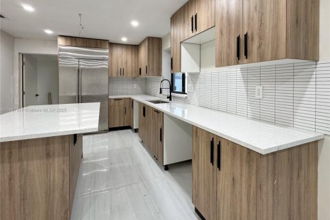 Villa ou maison à vendre à Fort Lauderdale, Floride: 5 chambres, 138.89 m2 № 1948798 - photo 8