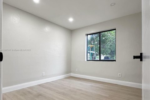 Villa ou maison à vendre à Fort Lauderdale, Floride: 5 chambres, 138.89 m2 № 1948798 - photo 19