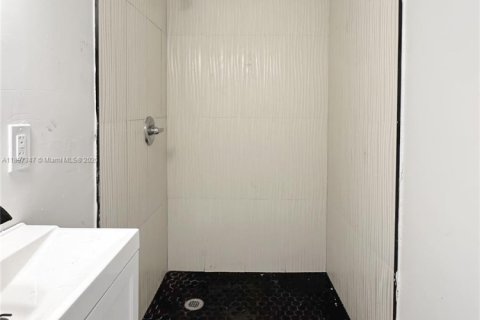 Villa ou maison à vendre à Fort Lauderdale, Floride: 5 chambres, 138.89 m2 № 1948798 - photo 20