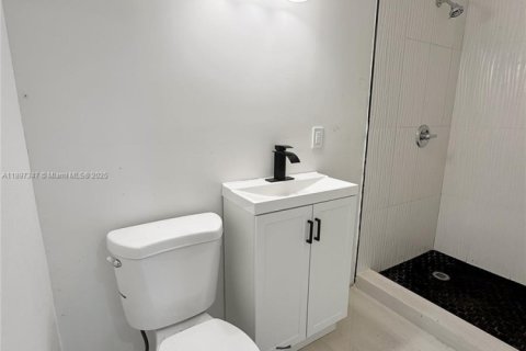 Villa ou maison à vendre à Fort Lauderdale, Floride: 5 chambres, 138.89 m2 № 1948798 - photo 6