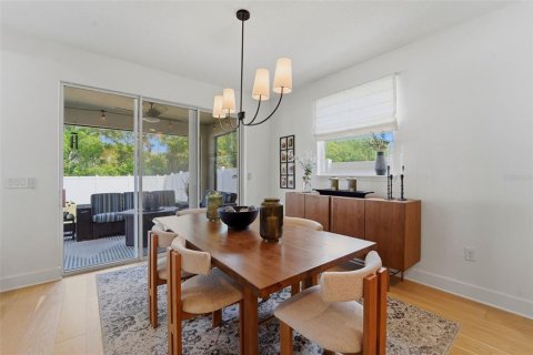 Villa ou maison à vendre à Tampa, Floride: 4 chambres, 312.34 m2 № 2155960 - photo 18