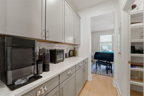 Villa ou maison à vendre à Tampa, Floride: 4 chambres, 312.34 m2 № 2155960 - photo 14