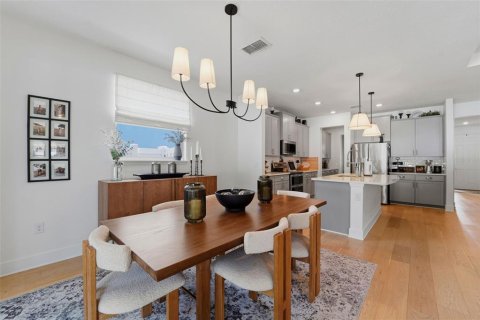 Villa ou maison à vendre à Tampa, Floride: 4 chambres, 312.34 m2 № 2155960 - photo 17