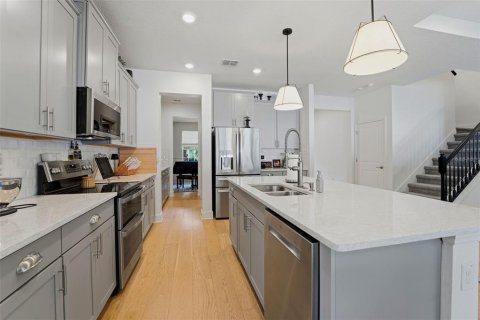 Villa ou maison à vendre à Tampa, Floride: 4 chambres, 312.34 m2 № 2155960 - photo 11