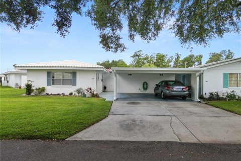 Condominio en venta en Lakeland, Florida, 2 dormitorios, 110.74 m2 № 2206635 - foto 4