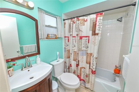Condominio en venta en Lakeland, Florida, 2 dormitorios, 110.74 m2 № 2206635 - foto 23