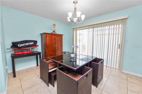 Condominio en venta en Lakeland, Florida, 2 dormitorios, 110.74 m2 № 2206635 - foto 10
