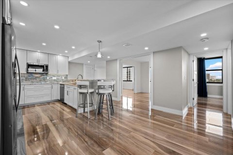 Condo à Juno Beach, Floride, 4 chambres № 2286102