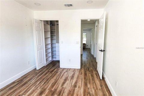Casa en alquiler en Tampa, Florida, 4 dormitorios, 167.32 m2 № 2212913 - foto 16