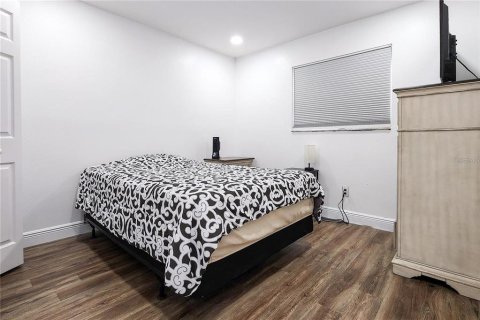 Casa en alquiler en Tampa, Florida, 4 dormitorios, 167.32 m2 № 2212913 - foto 22