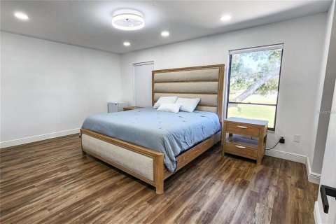 Casa en alquiler en Tampa, Florida, 4 dormitorios, 167.32 m2 № 2212913 - foto 19