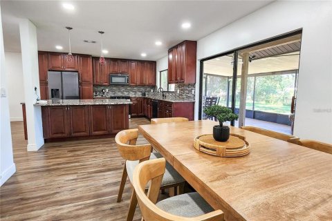 Casa en alquiler en Tampa, Florida, 4 dormitorios, 167.32 m2 № 2212913 - foto 11