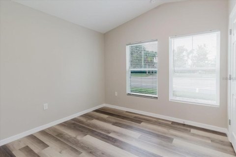 House in Riverview, Florida 4 bedrooms, 156.91 sq.m. № 1858329 - photo 25