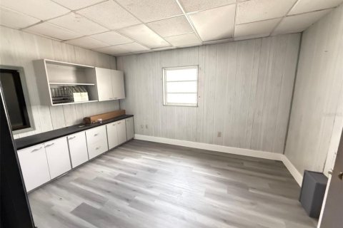 Immobilier commercial à vendre à Opa-locka, Floride: 237.09 m2 № 2147398 - photo 8