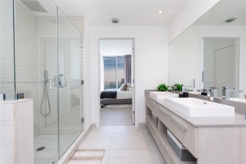 Copropriété à louer à Hollywood, Floride: 2 chambres, 95.69 m2 № 2079832 - photo 23