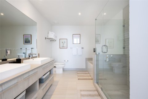 Copropriété à louer à Hollywood, Floride: 2 chambres, 95.69 m2 № 2079832 - photo 21
