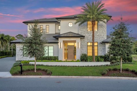 Villa ou maison à vendre à Orlando, Floride: 5 chambres, 557.88 m2 № 2408946 - photo 2