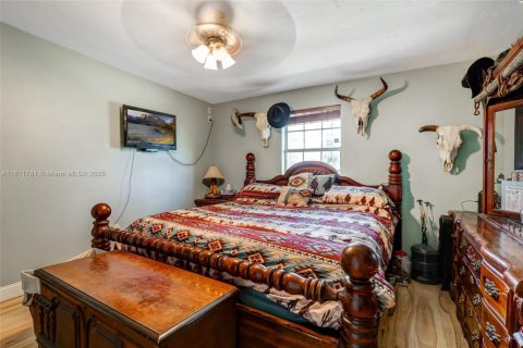 Casa en venta en Punta Gorda, Florida, 4 dormitorios № 1755837 - foto 15