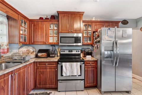 Casa en venta en Punta Gorda, Florida, 4 dormitorios № 1755837 - foto 10