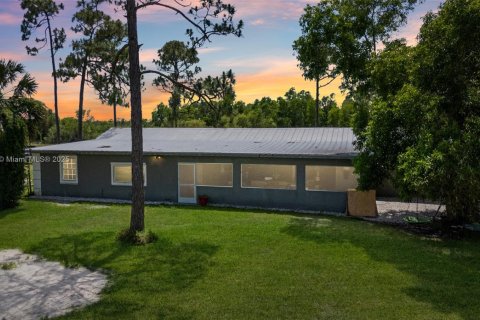 Casa en venta en Punta Gorda, Florida, 4 dormitorios № 1755837 - foto 1