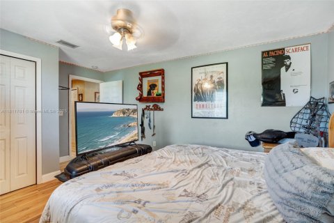 Casa en venta en Punta Gorda, Florida, 4 dormitorios № 1755837 - foto 19