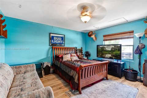 Casa en venta en Punta Gorda, Florida, 4 dormitorios № 1755837 - foto 21