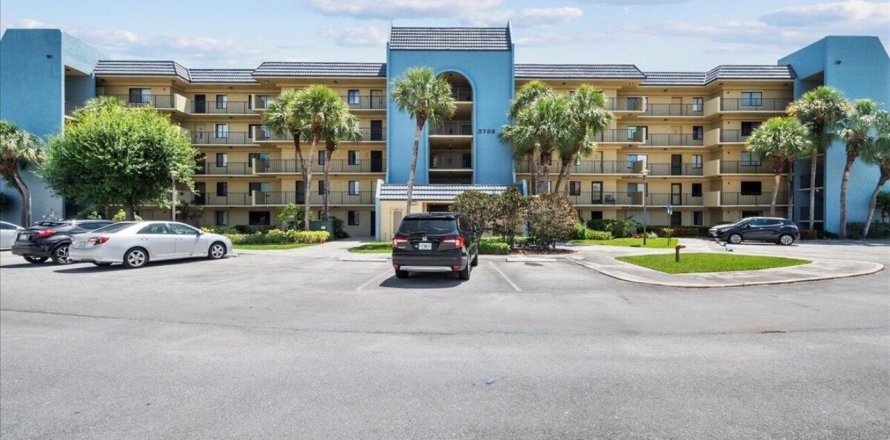 Condo in West Palm Beach, Florida, 2 bedrooms  № 2176953
