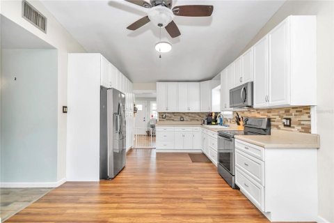 Casa en venta en Fort MC Coy, Florida, 3 dormitorios, 155.33 m2 № 1663315 - foto 24