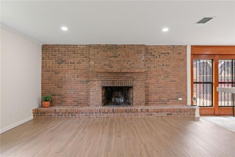 House in Tampa, Florida 3 bedrooms, 209.59 sq.m. № 1783134 - photo 10