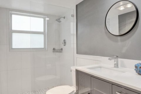 Condo in Pompano Beach, Florida, 3 bedrooms № 2270512 - photo 30