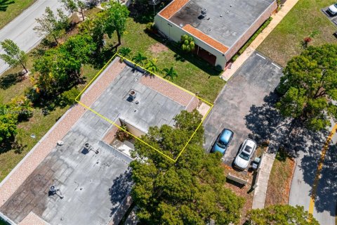 Copropriété à vendre à Miami, Floride: 2 chambres, 115.2 m2 № 1957765 - photo 7