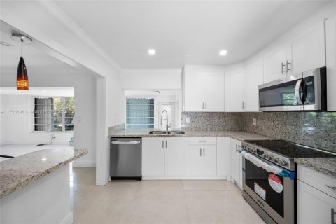 Copropriété à vendre à Miami, Floride: 2 chambres, 115.2 m2 № 1957765 - photo 19