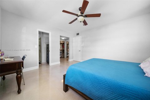 Copropriété à vendre à Miami, Floride: 2 chambres, 115.2 m2 № 1957765 - photo 29