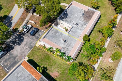 Copropriété à vendre à Miami, Floride: 2 chambres, 115.2 m2 № 1957765 - photo 8