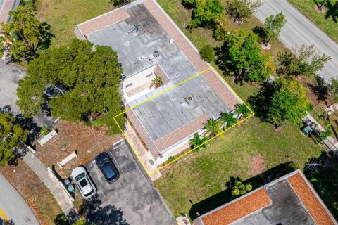 Copropriété à vendre à Miami, Floride: 2 chambres, 115.2 m2 № 1957765 - photo 5