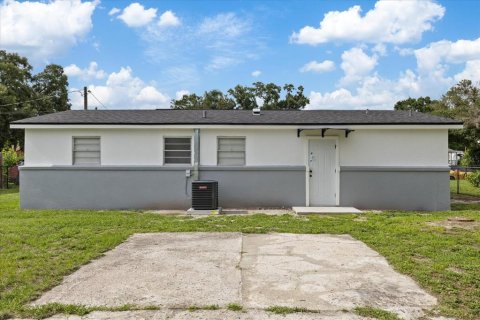 Villa ou maison à vendre à Tampa, Floride: 4 chambres, 96.34 m2 № 2277306 - photo 7
