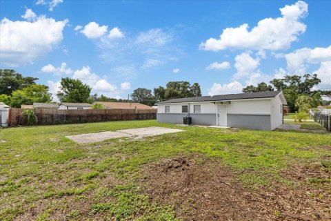 Villa ou maison à vendre à Tampa, Floride: 4 chambres, 96.34 m2 № 2277306 - photo 8
