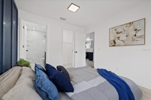 Villa ou maison à vendre à Tampa, Floride: 4 chambres, 96.34 m2 № 2277306 - photo 14