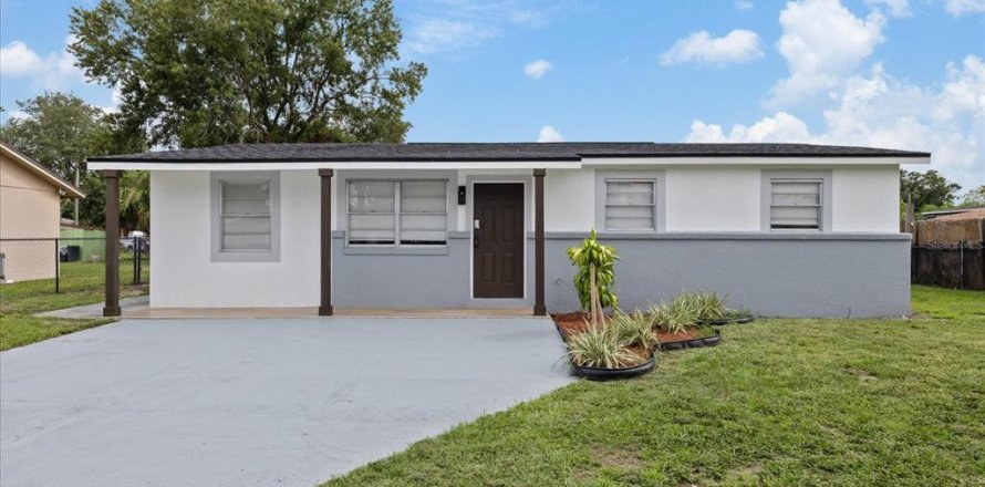 Villa ou maison à Tampa, Floride 4 chambres, 96.34 m2 № 2277306