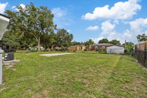 Villa ou maison à vendre à Tampa, Floride: 4 chambres, 96.34 m2 № 2277306 - photo 5