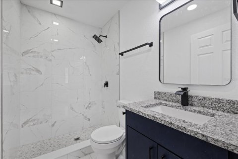 Villa ou maison à vendre à Tampa, Floride: 4 chambres, 96.34 m2 № 2277306 - photo 15
