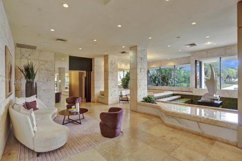 Condo in Aventura, Florida, 3 bedrooms  № 2009700 - photo 9