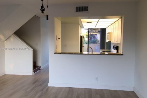 Condominio en alquiler en Davie, Florida, 2 dormitorios, 114.27 m2 № 1993968 - foto 8