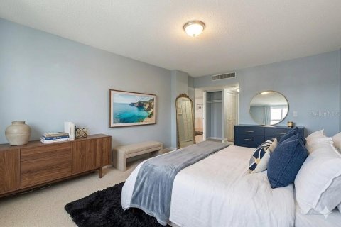 Condo in Palm Beach, Florida, 2 bedrooms № 2123459 - photo 7
